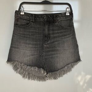 Free people women’s frayed denim skirt